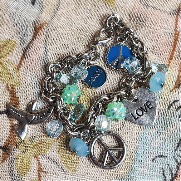 Charm Bracelet Silver Tone Acrylic Teardrop Stones - Picture 5 of 6